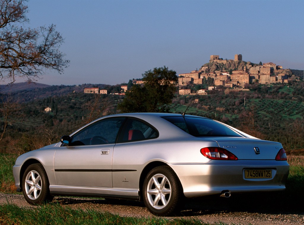 Peugeot 406 Coupe photo 26