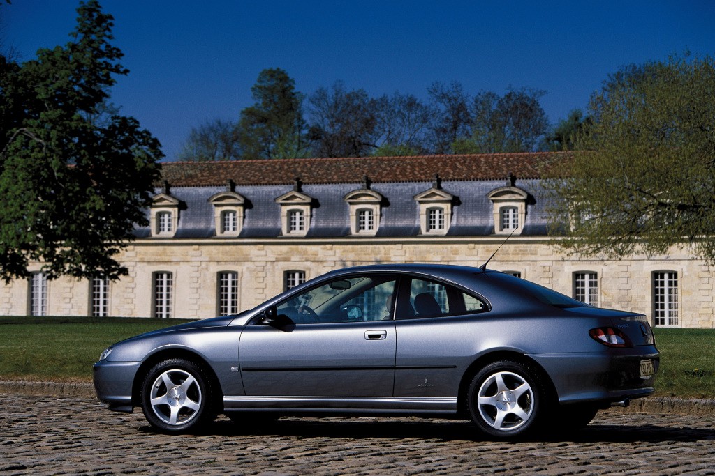 Peugeot 406 Coupe photo 29