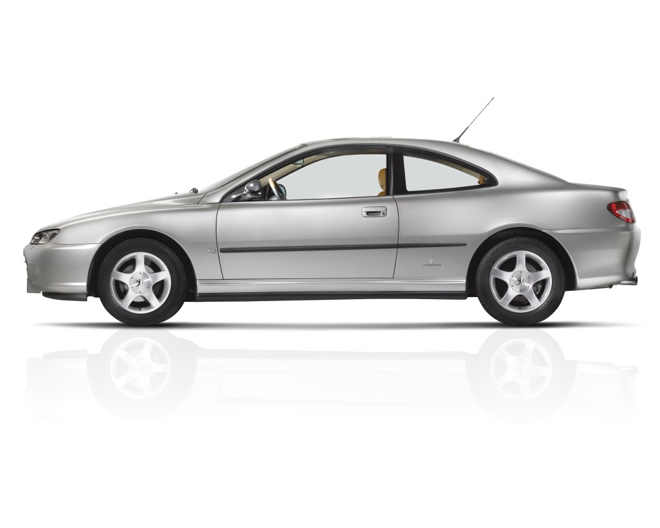 Peugeot 406 Coupe photo 30
