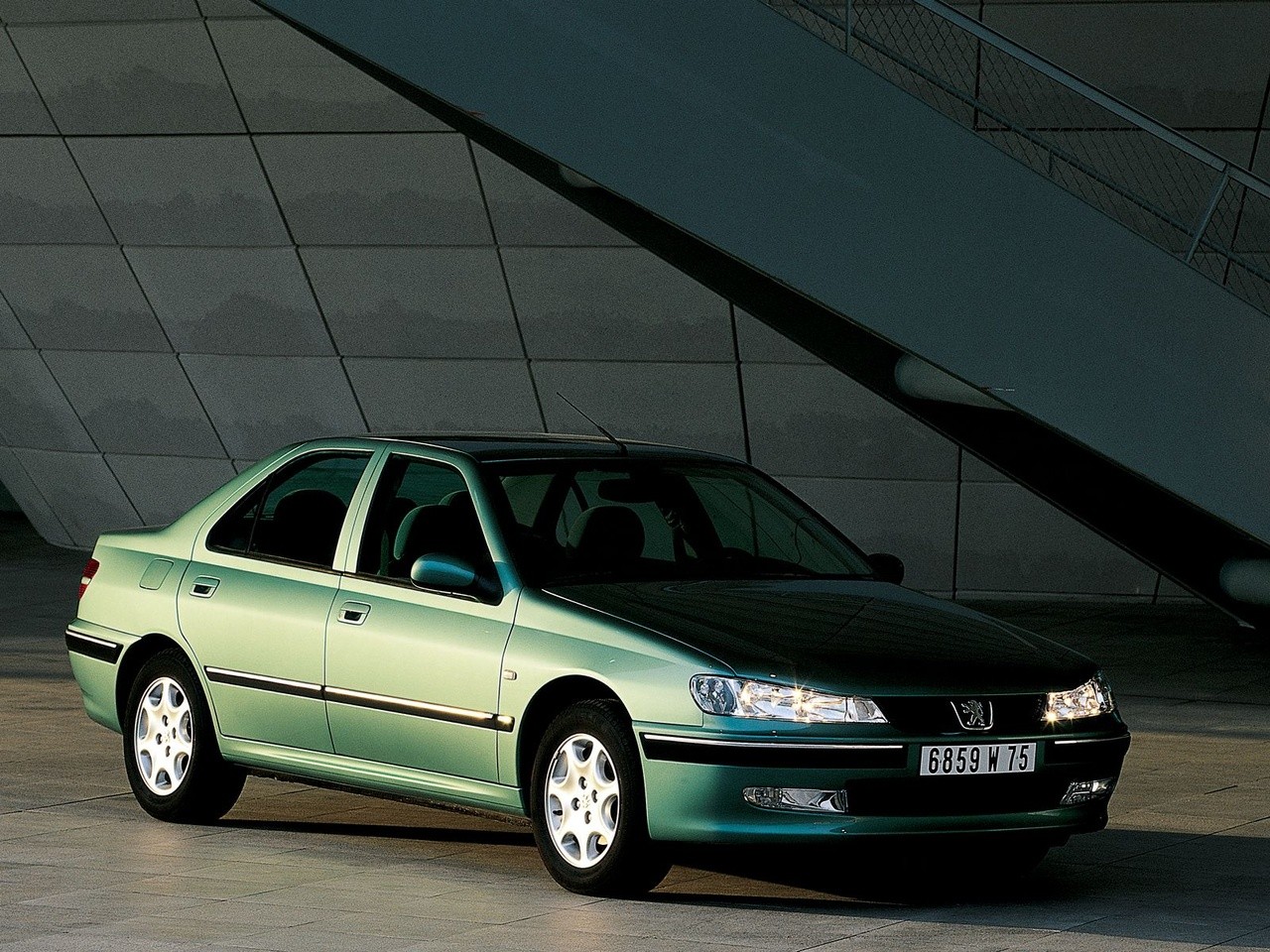 Peugeot 406 photo 8