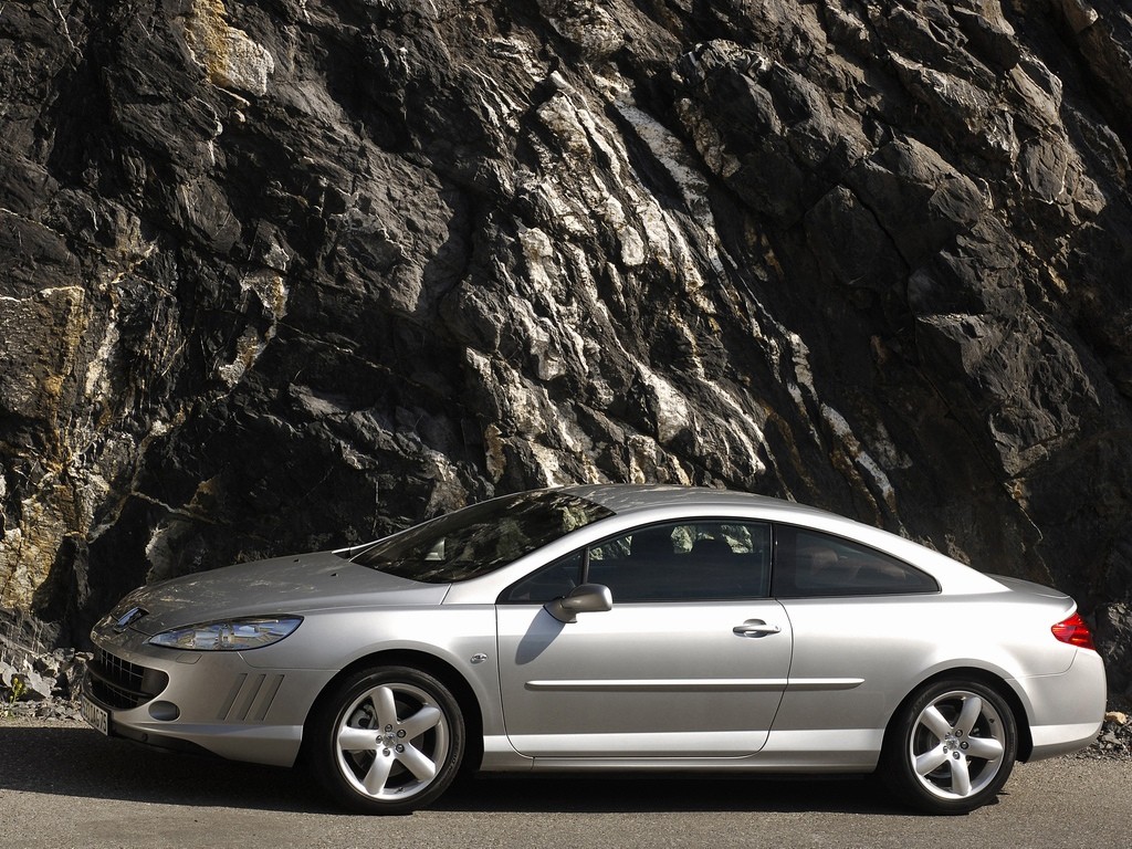 Peugeot 407 Coupe photo 3