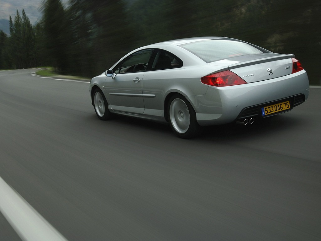 Peugeot 407 Coupe photo 17