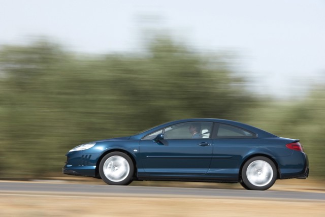Peugeot 407 Coupe photo 38