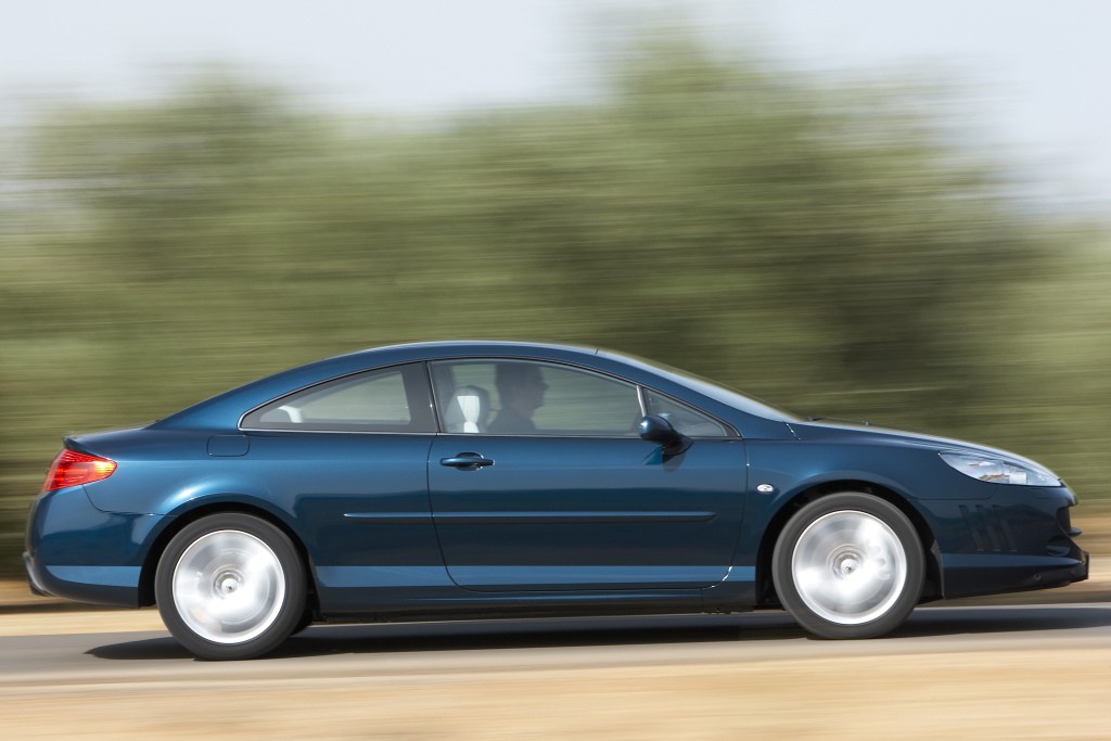 Peugeot 407 Coupe photo 40