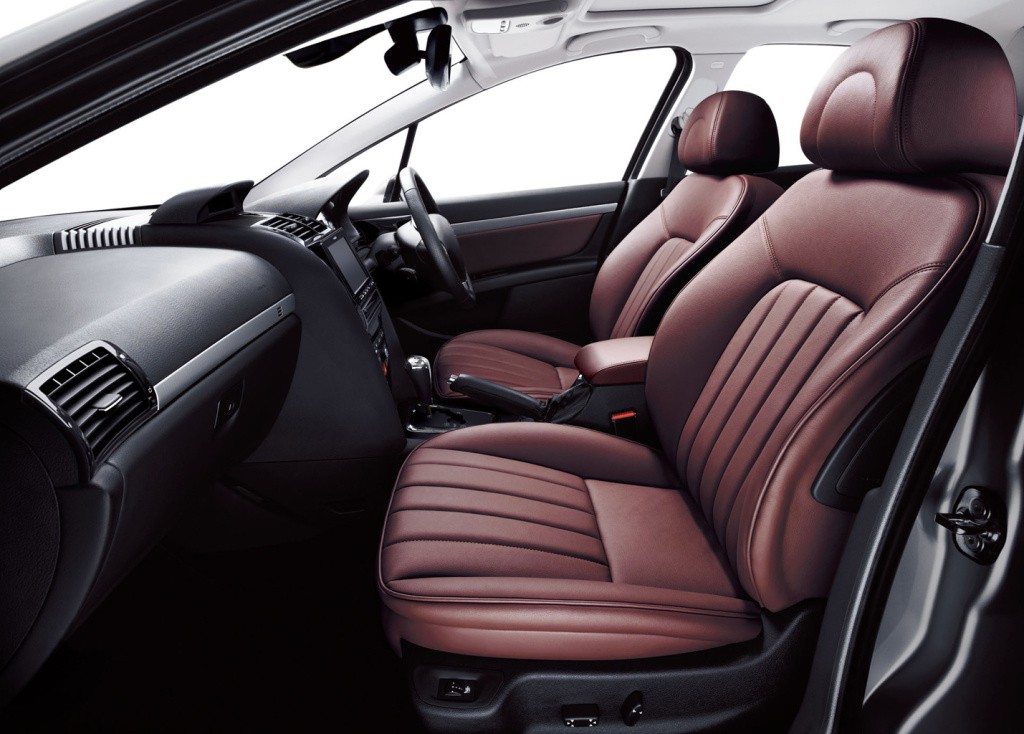 Peugeot 407 photo 44