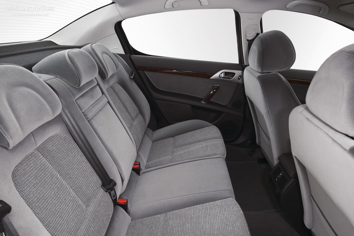 Peugeot 407 photo 37