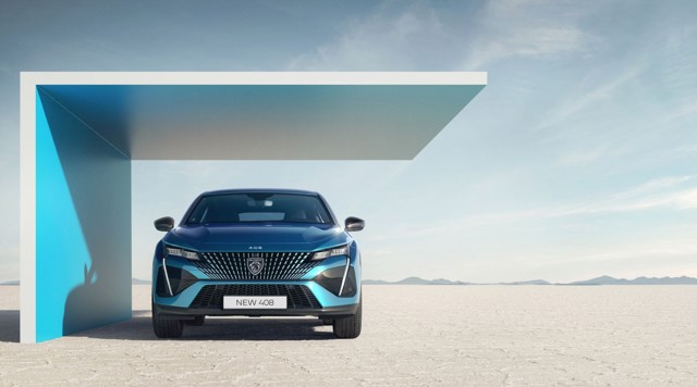 Peugeot 408 Fastback photo 33
