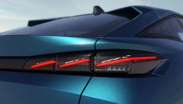 Peugeot 408 Fastback photo 45