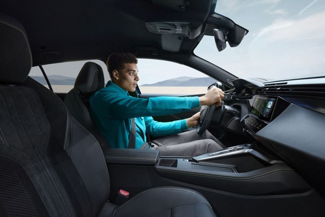 Peugeot 408 Fastback photo 54