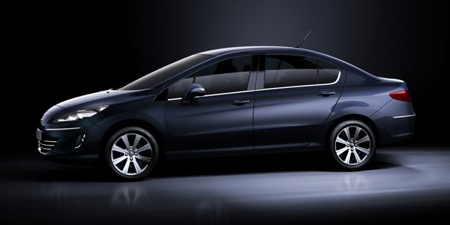 Peugeot 408 Sedan photo 13