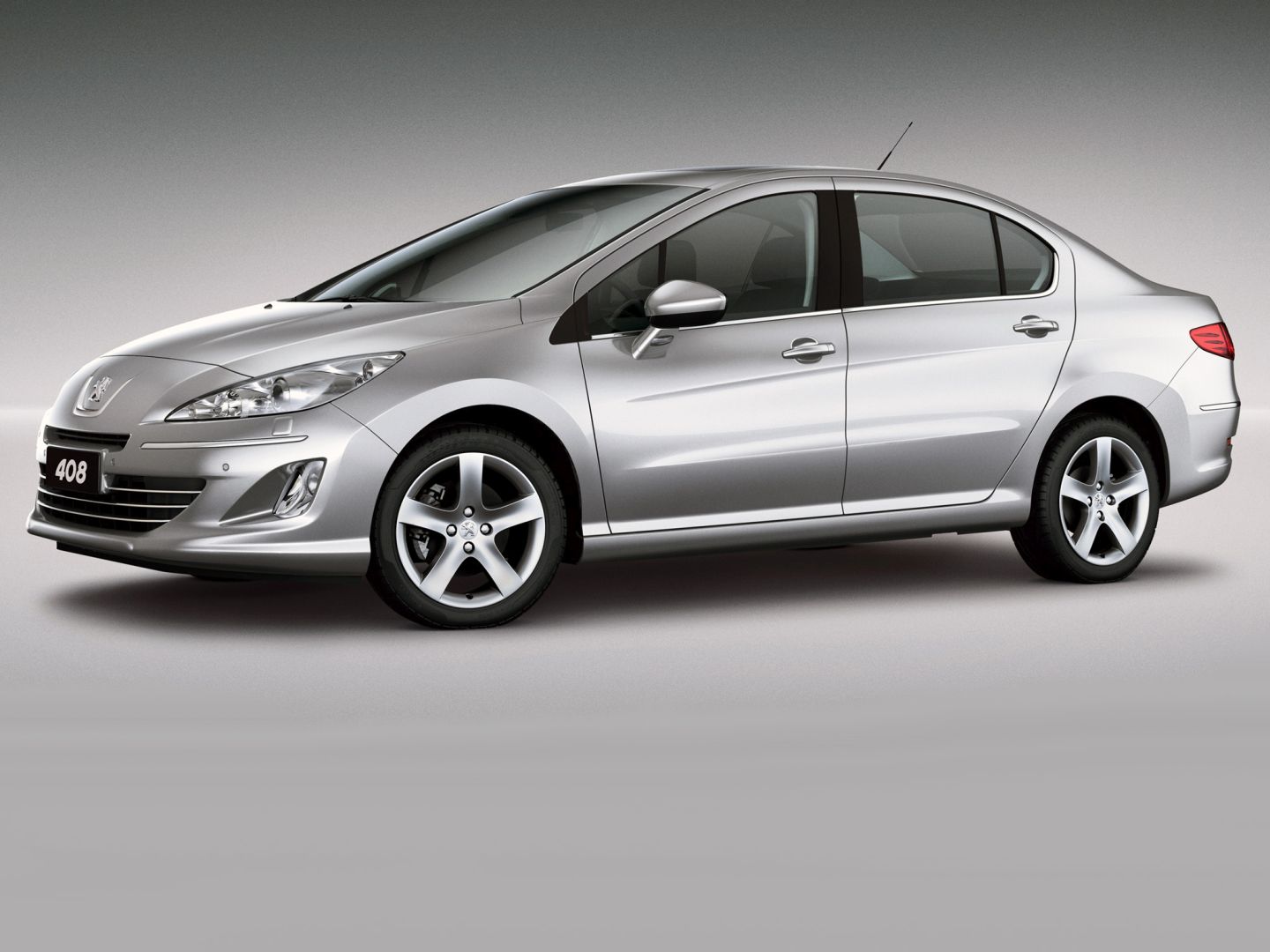 Peugeot 408 Sedan photo 22
