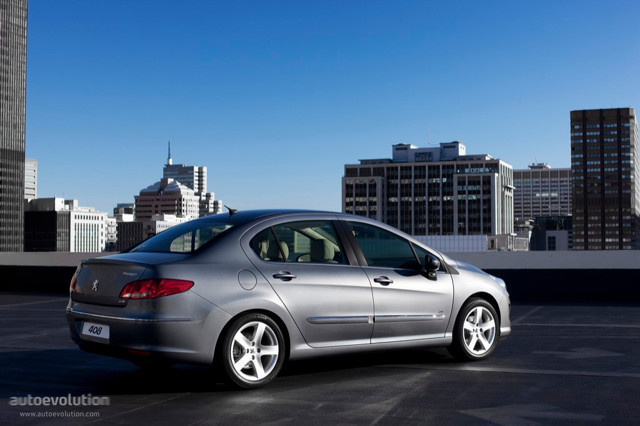 Peugeot 408 Sedan photo 2