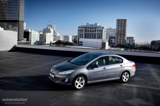 Peugeot 408 Sedan photo 5