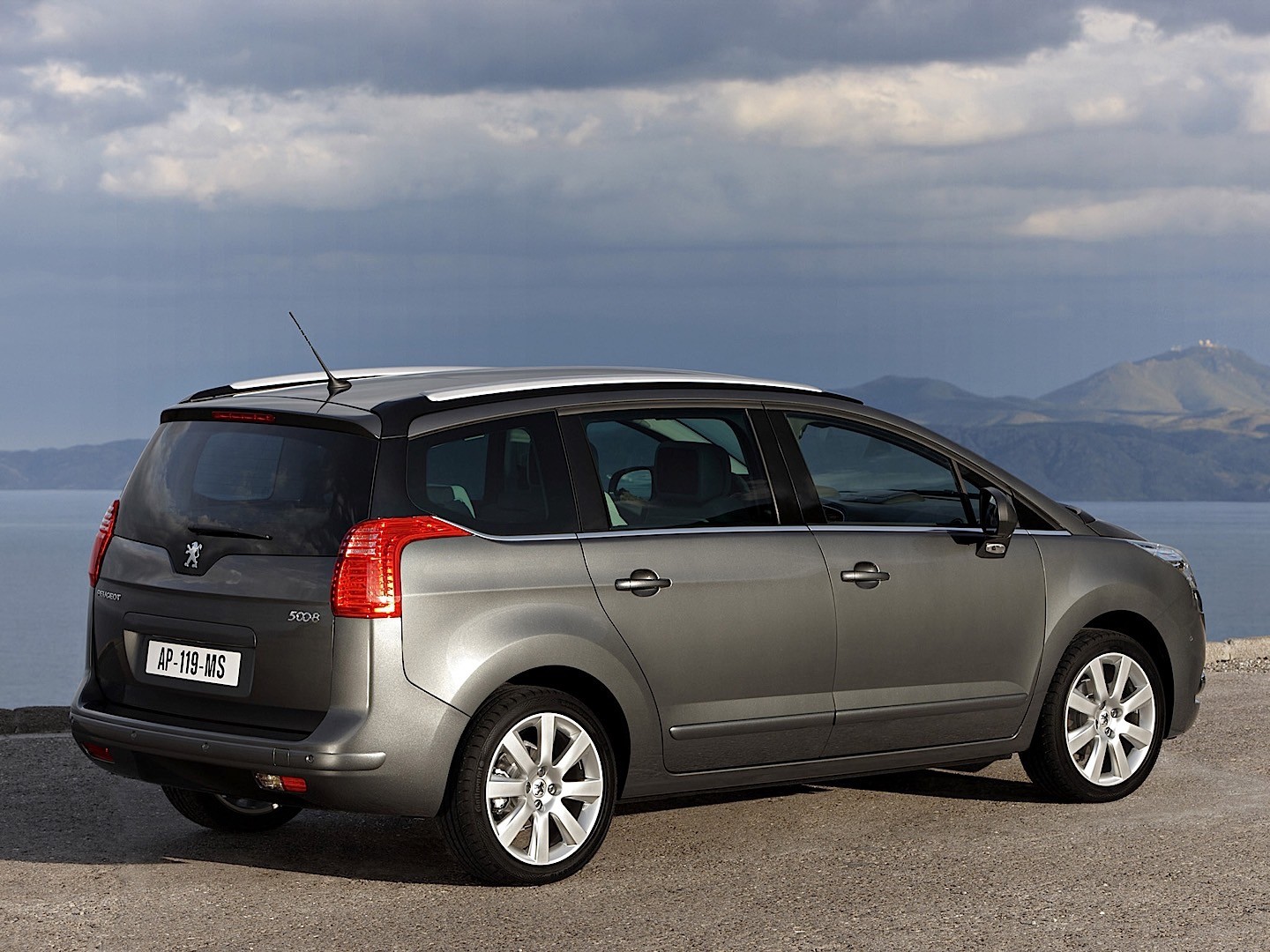 Peugeot 5008 photo 20