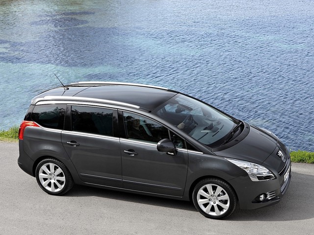 Peugeot 5008 foto 22