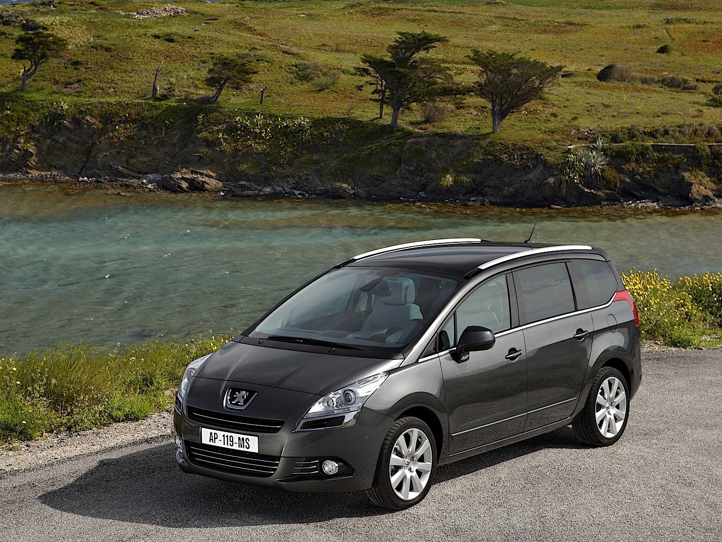 Peugeot 5008 photo 27