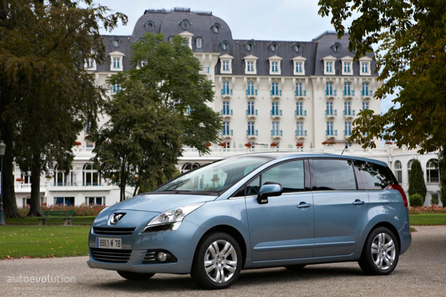 Peugeot 5008 foto 10