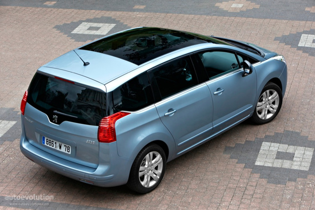 Peugeot 5008 foto 11