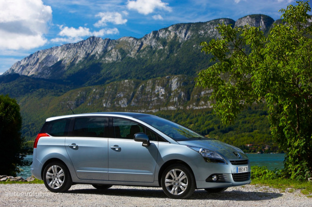 Peugeot 5008 foto 12