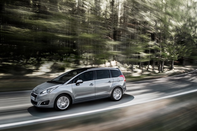 Peugeot 5008 foto 4