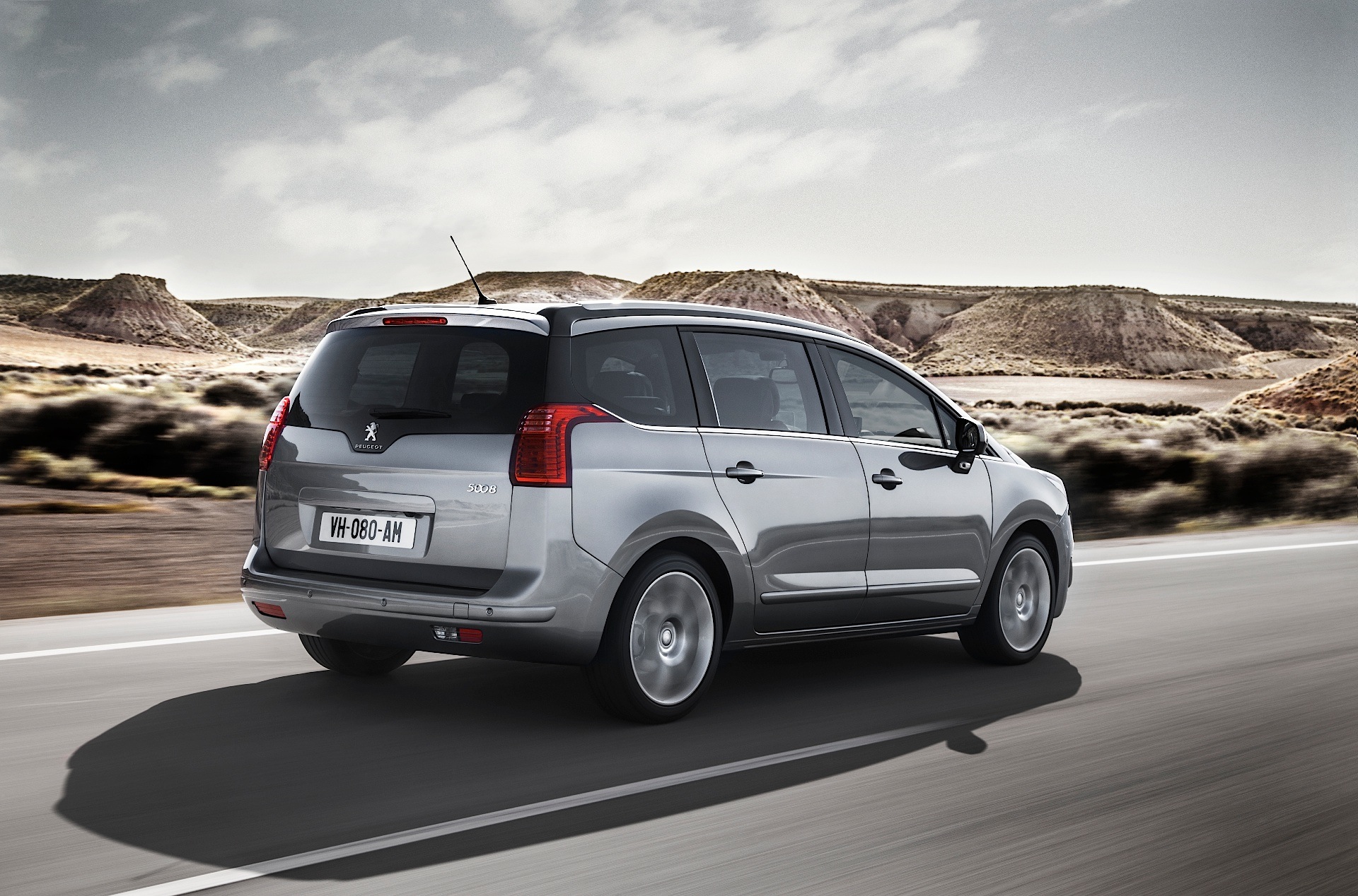Peugeot 5008 photo 7