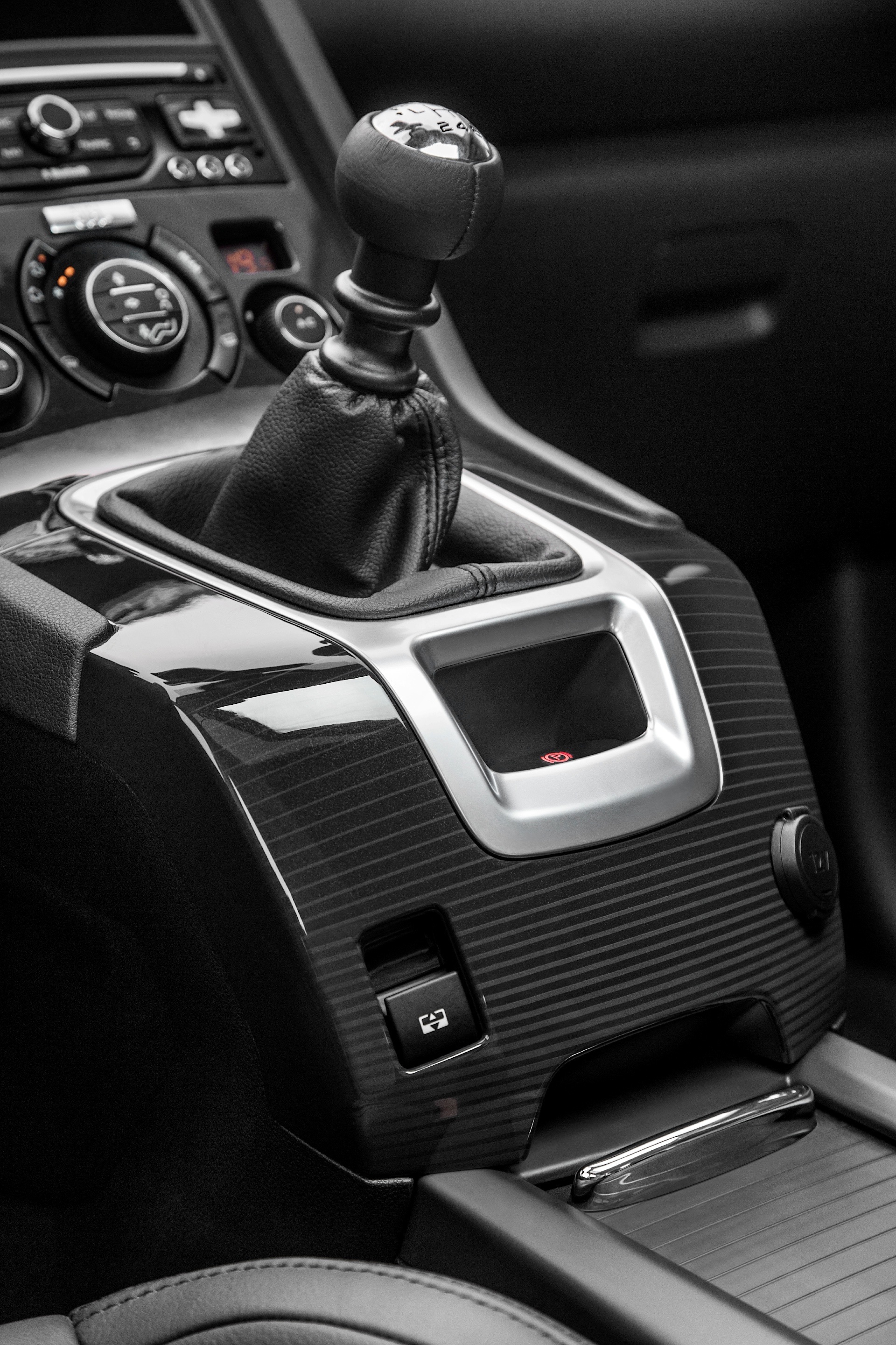 Peugeot 5008 photo 15