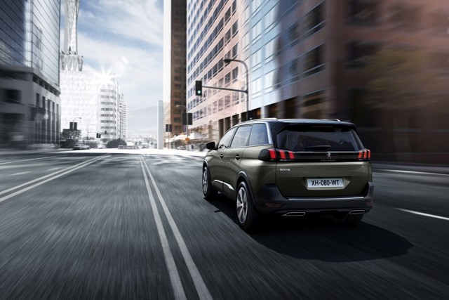 Peugeot 5008 photo 25