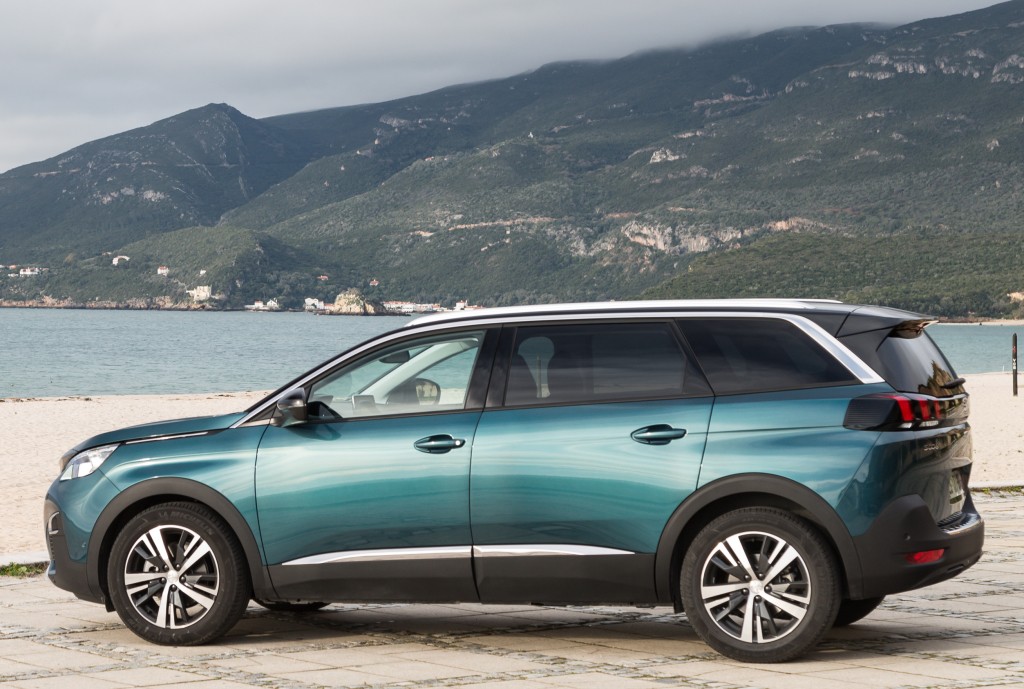 Peugeot 5008 photo 48