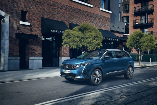 Peugeot 5008 photo 12