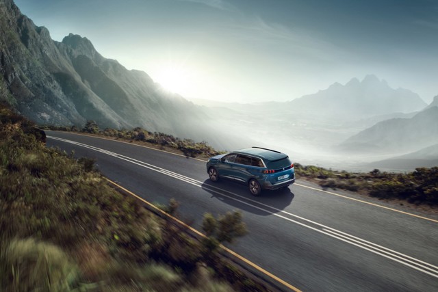 Peugeot 5008 photo 3