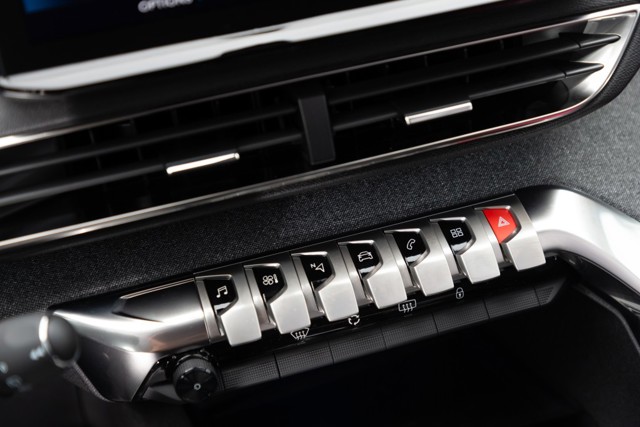 Peugeot 5008 photo 53
