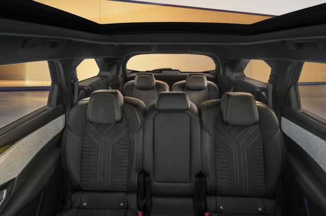 Peugeot 5008 Foto 34