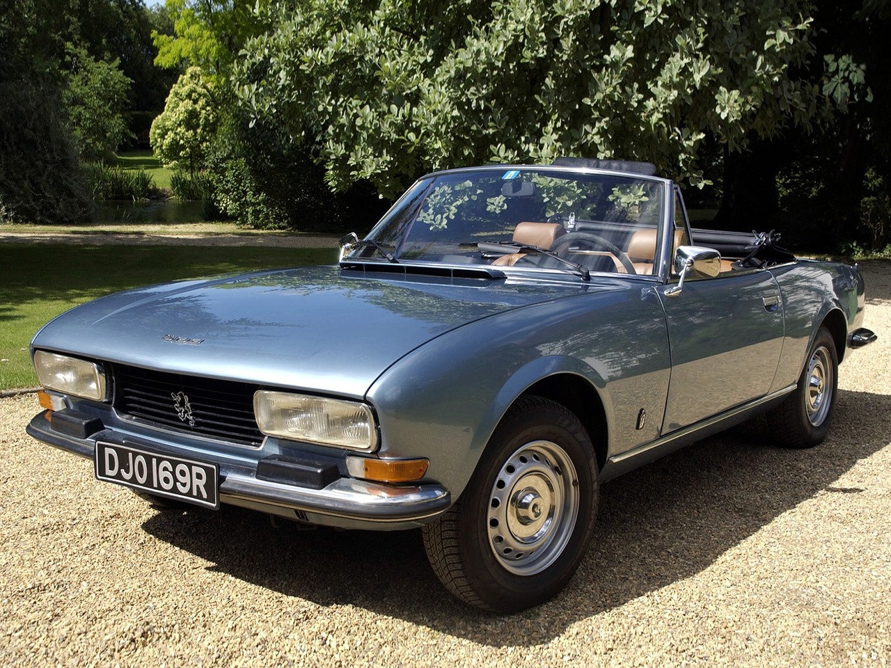 Peugeot 504 photo 12
