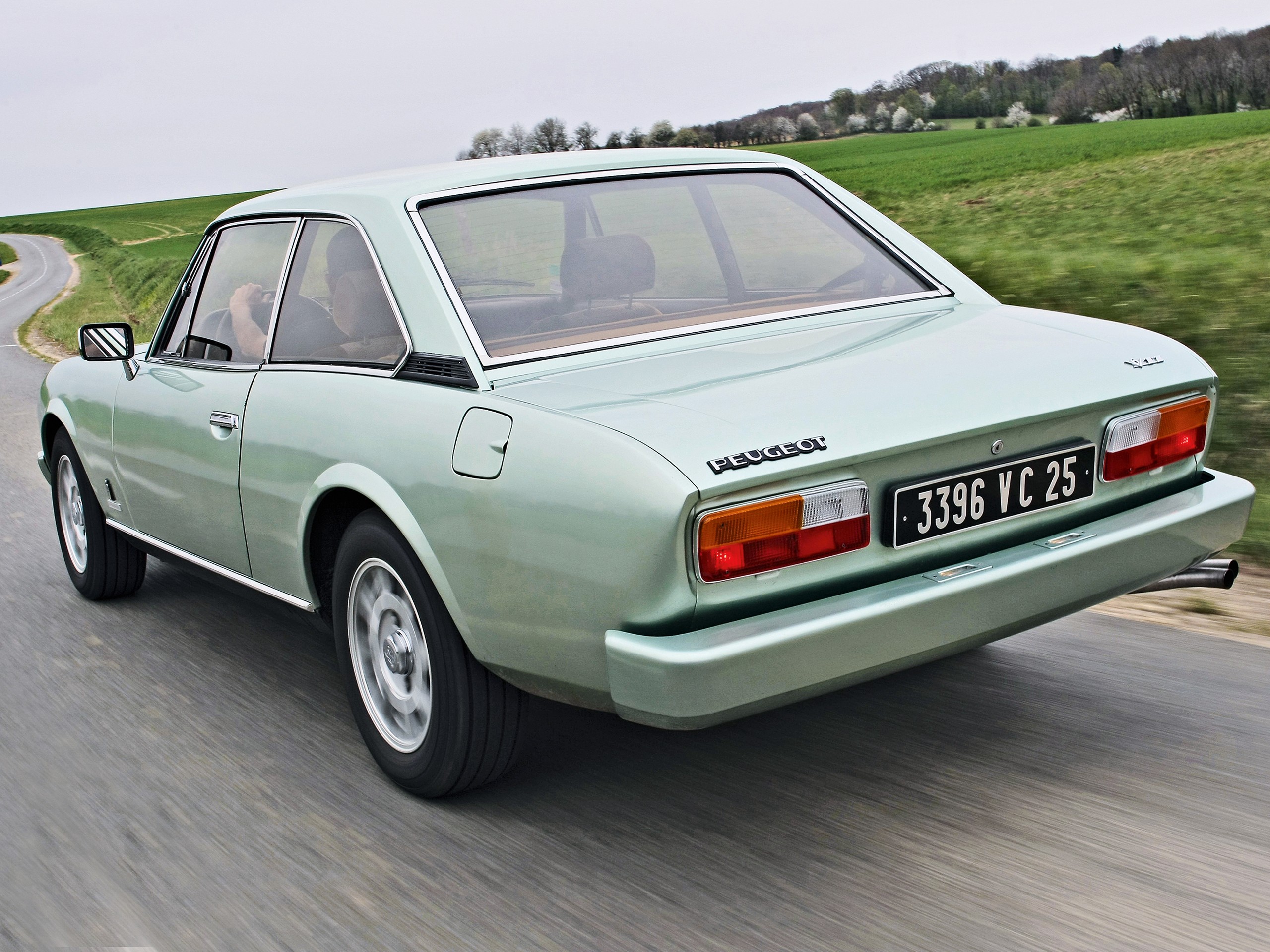 Peugeot 504 photo 4