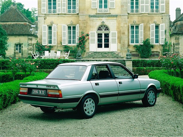 Peugeot 505 Foto 9