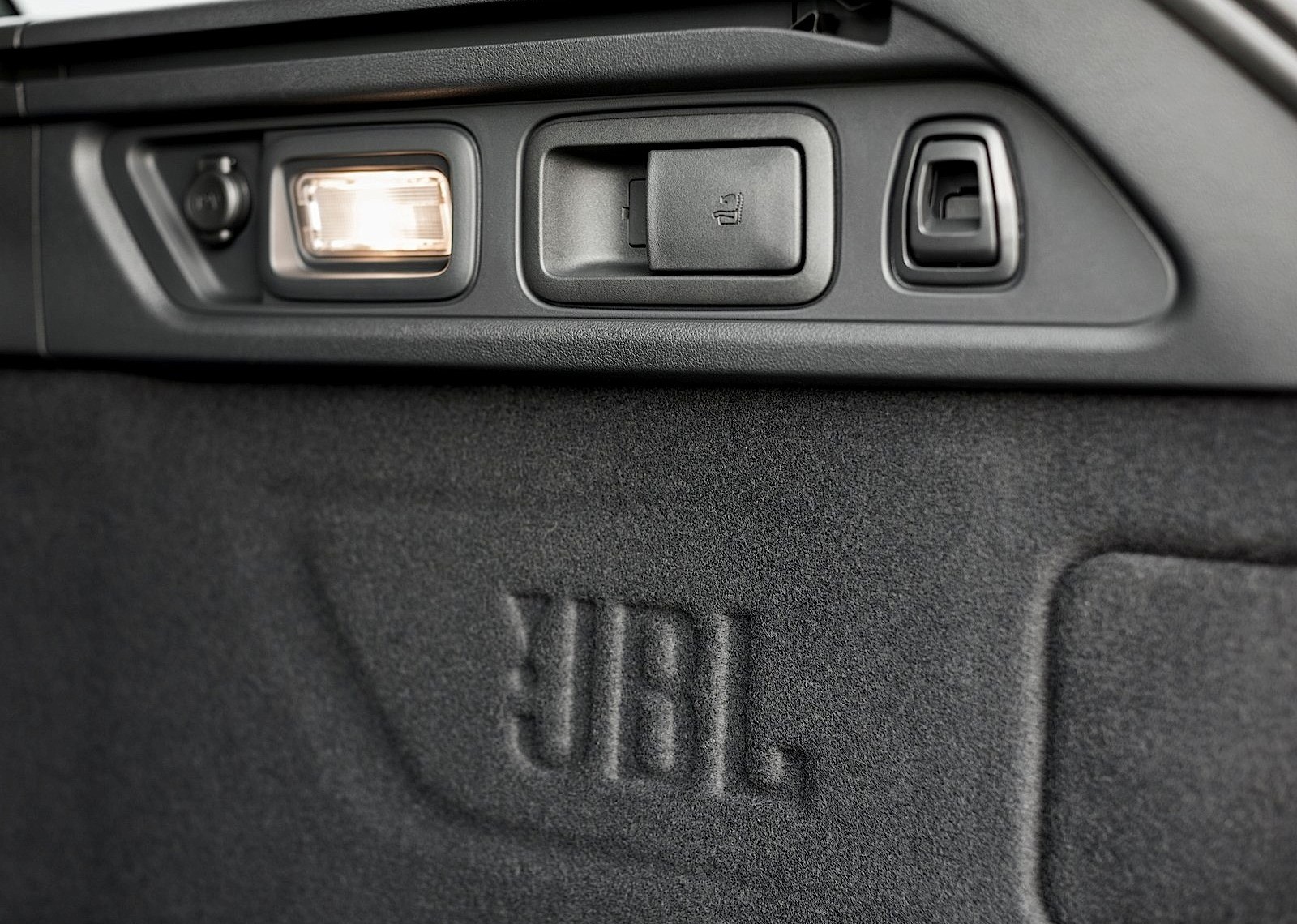 Peugeot 508 Sw photo 28