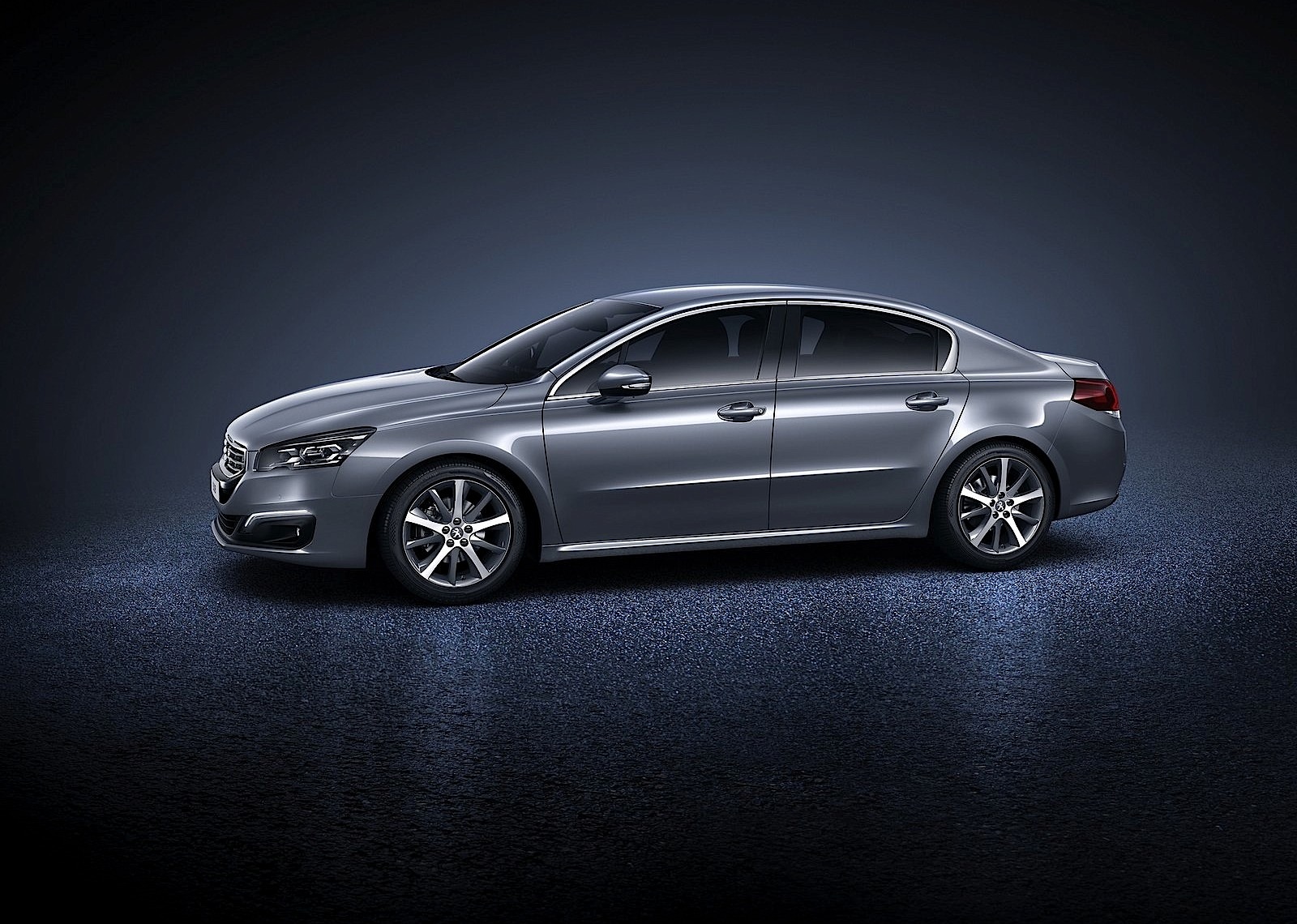 Peugeot 508 photo 3