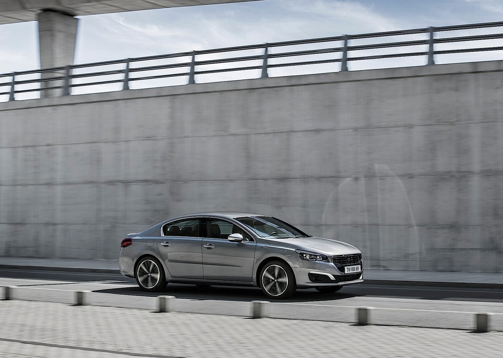 Peugeot 508 photo 10