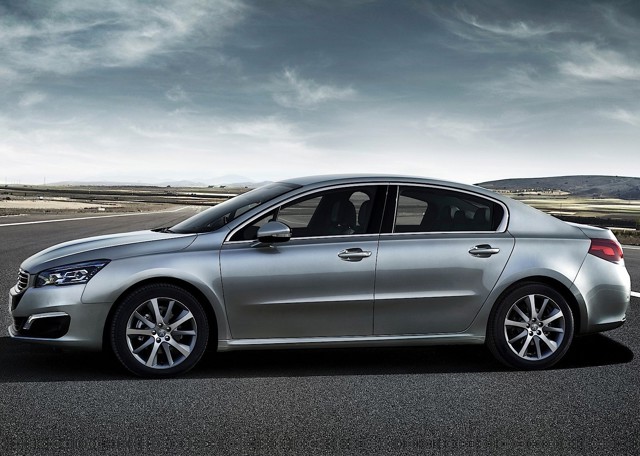 Peugeot 508 photo 12