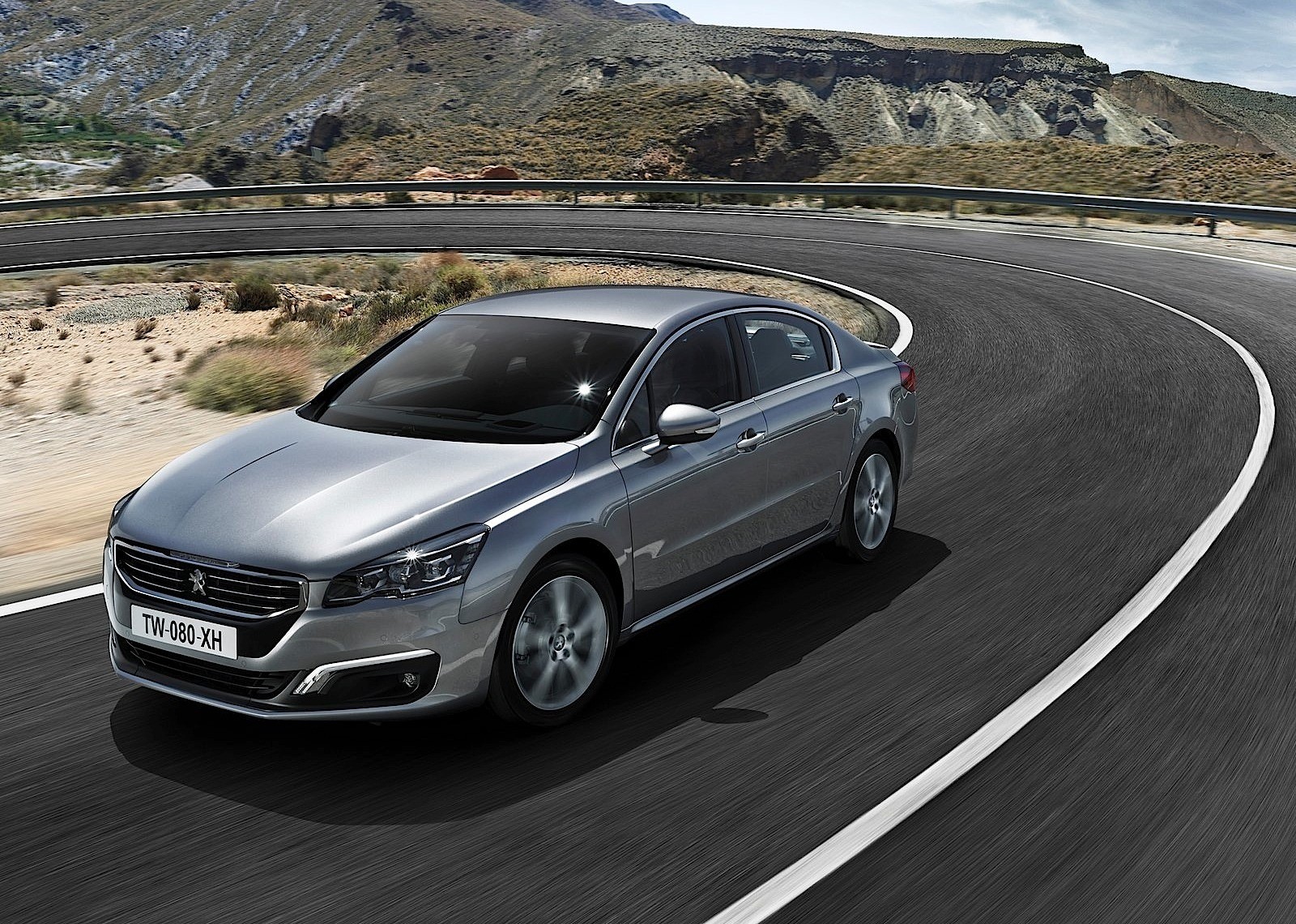 Peugeot 508 photo 15