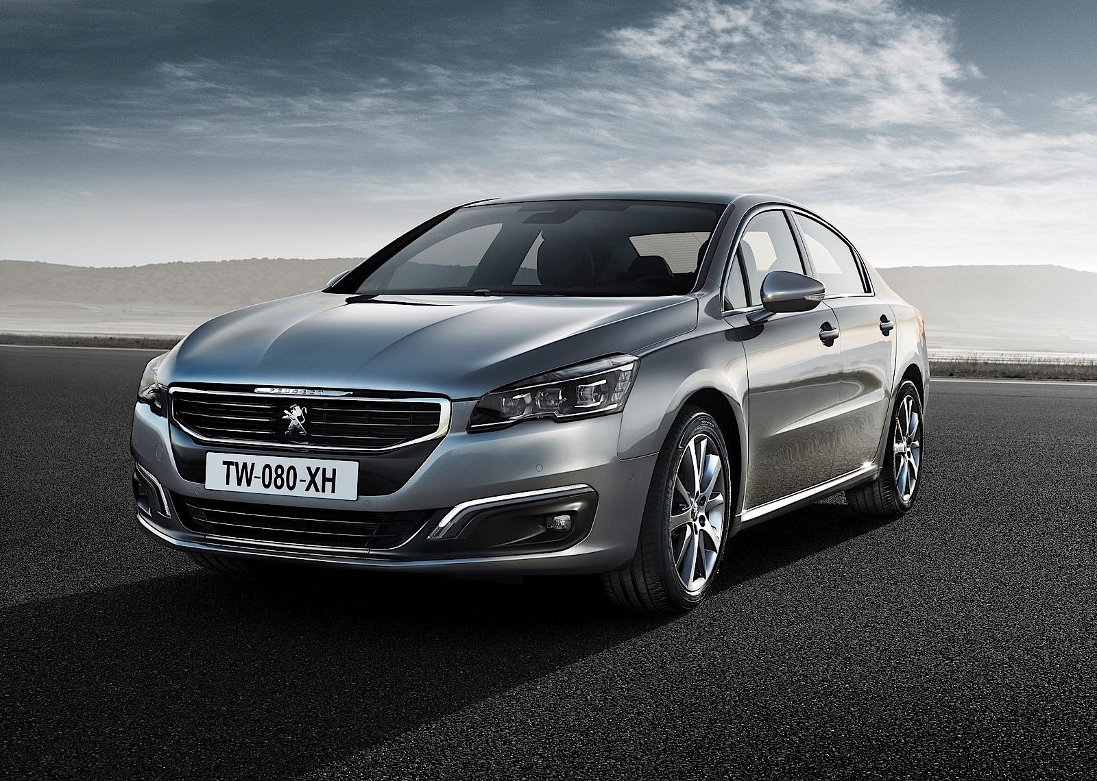 Peugeot 508 photo 16