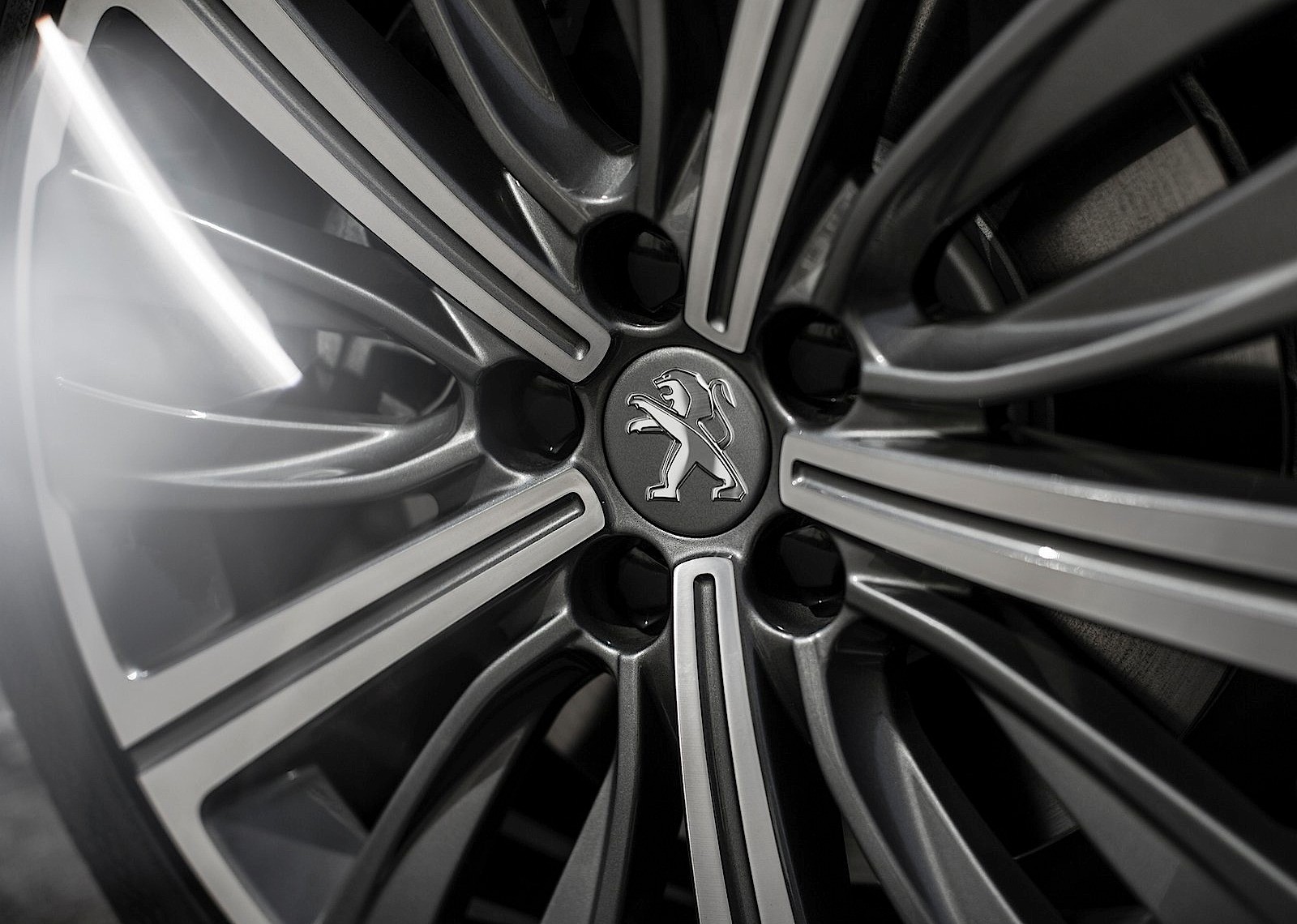 Peugeot 508 photo 23