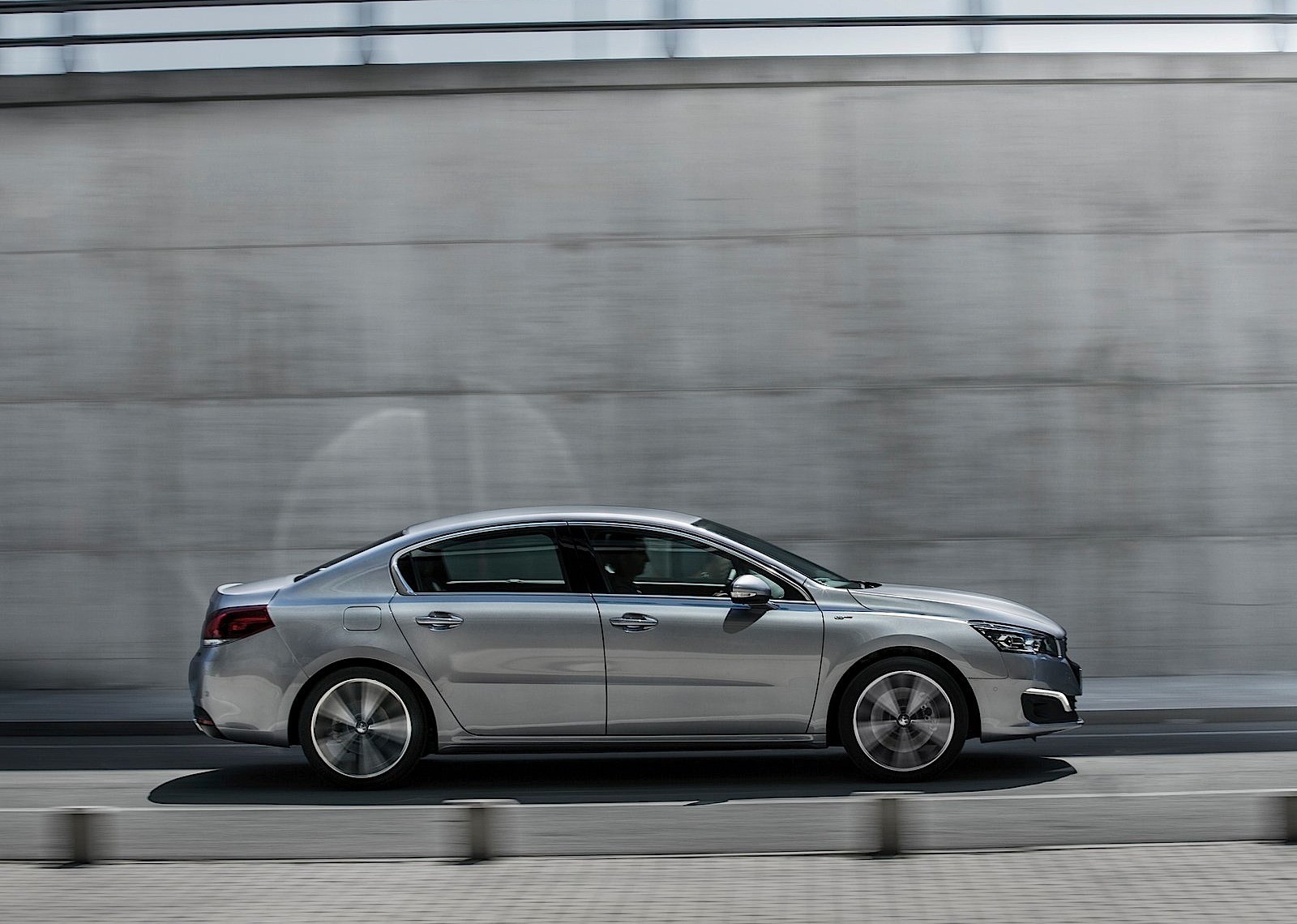 Peugeot 508 photo 30