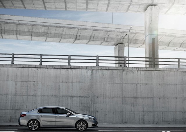 Peugeot 508 photo 31