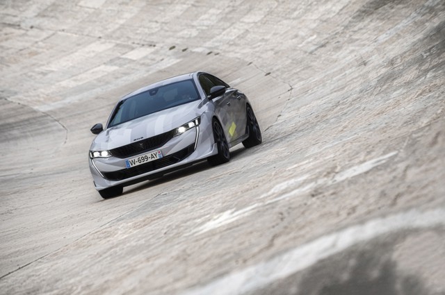 Peugeot 508 foto 30