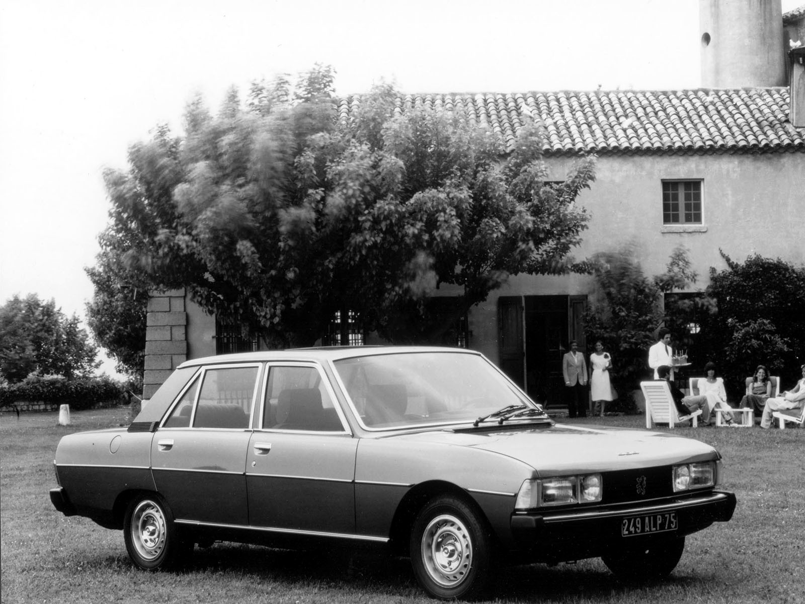 Peugeot 604 photo 13
