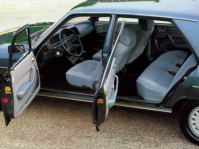 Peugeot 604 photo 17