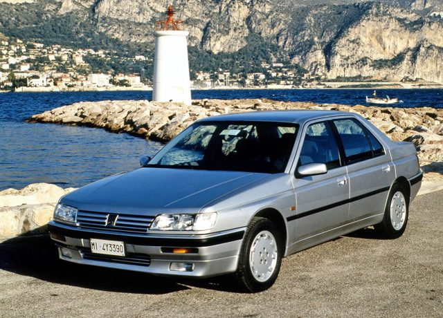 Peugeot 605 Foto 9