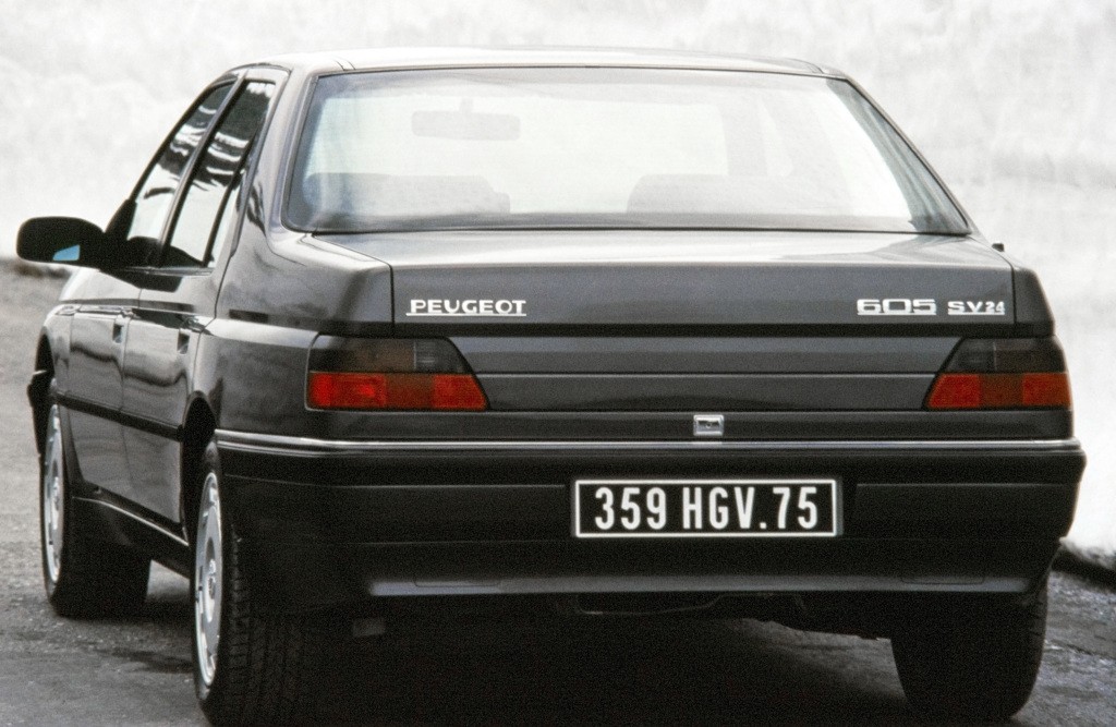 Peugeot 605 photo 15