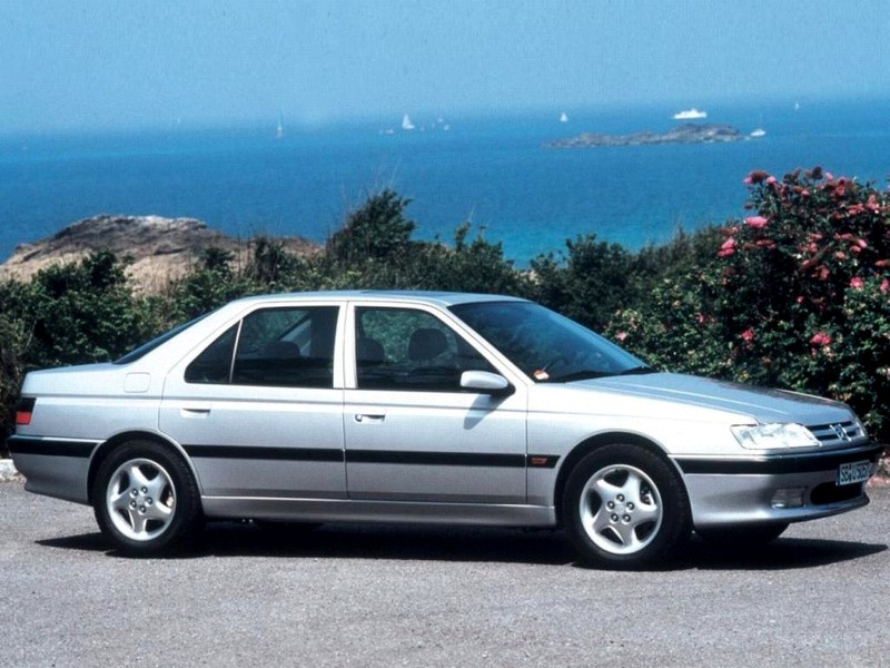Peugeot 605 photo 9